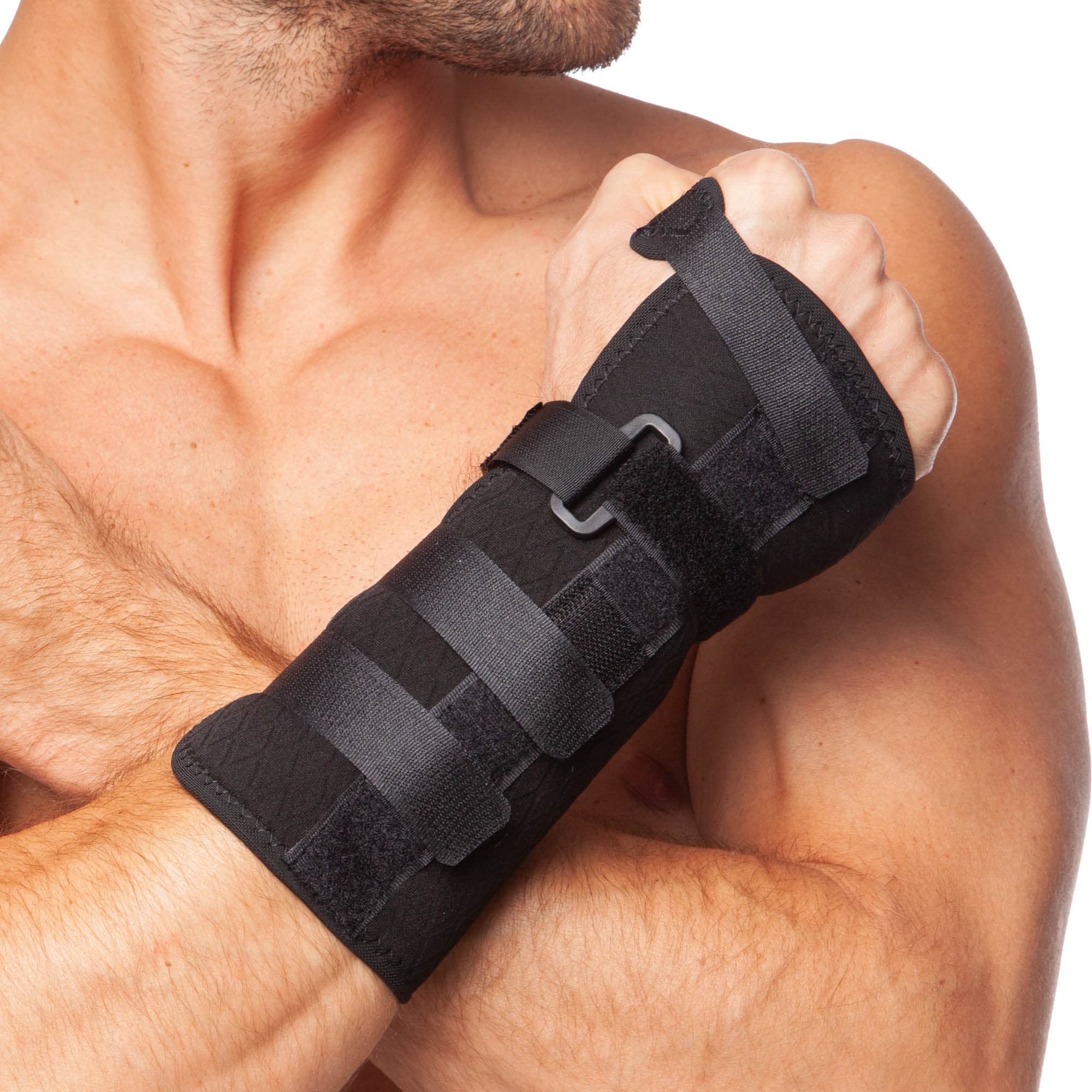 Фіксатор зап'ястя терапевтичний MUTE 9031 чорний